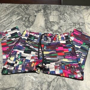 Danskin dry fit Capri gym leggings. Size Small